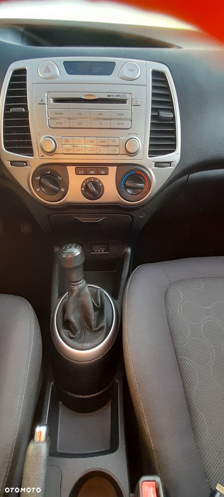Hyundai i20 - 9