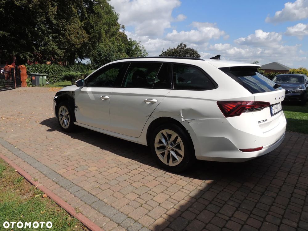 Skoda Octavia 1.5 TSI e-Tec Ambition DSG - 6