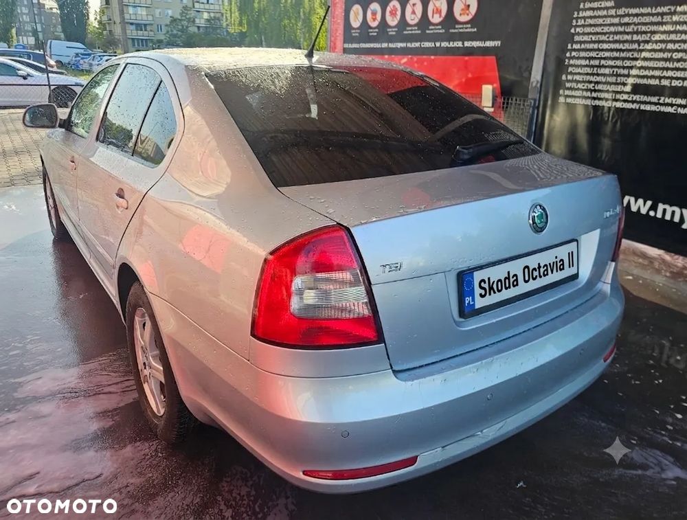 Skoda Octavia 2012 photo 5