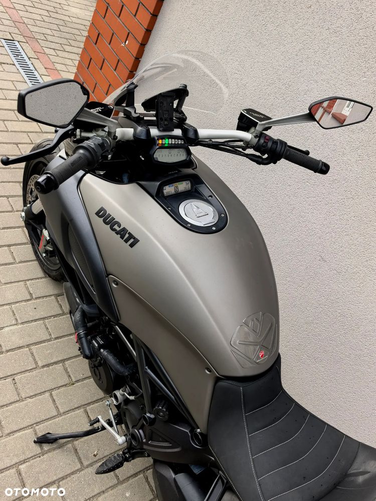 Ducati Diavel - 14