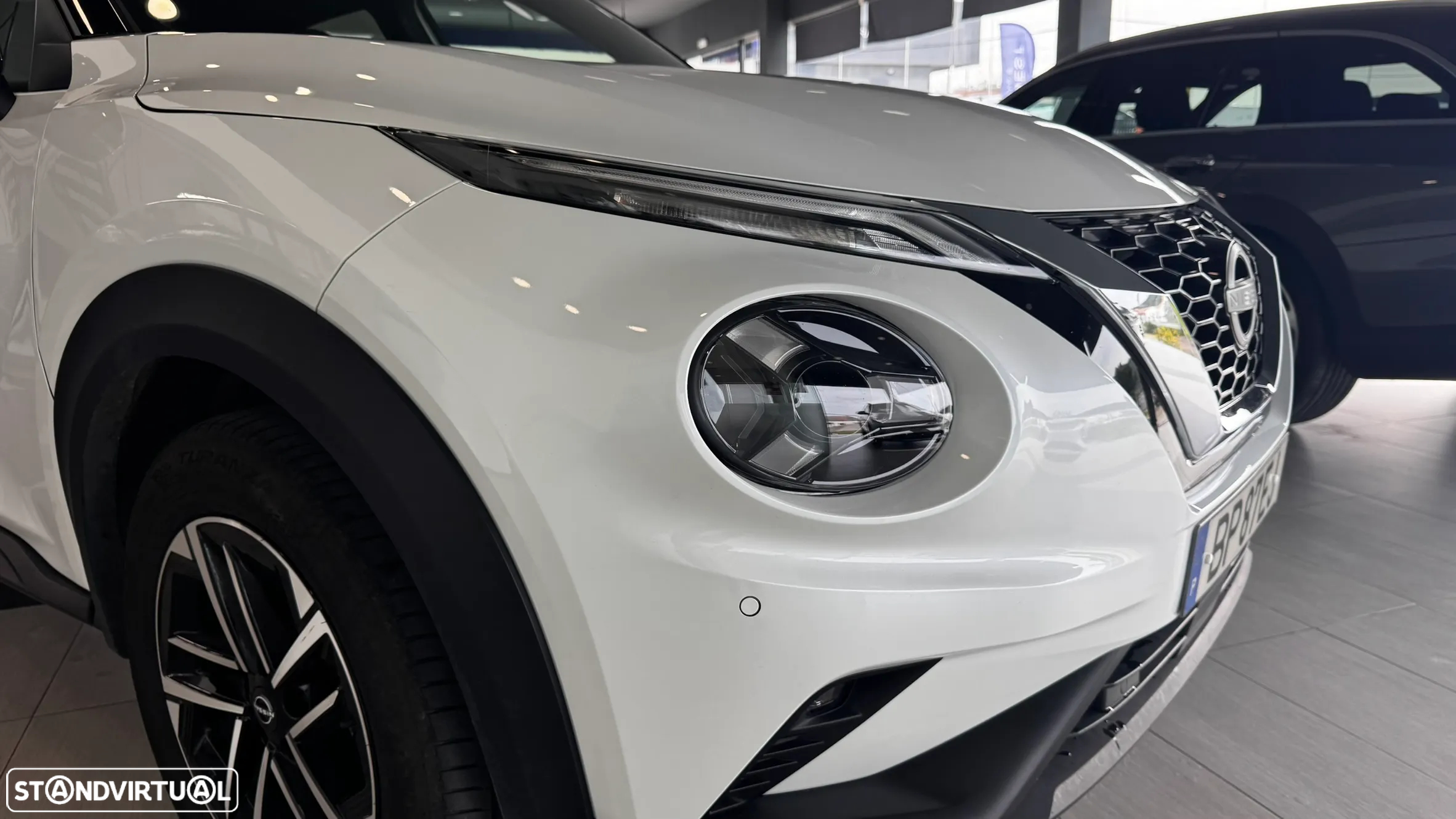 Nissan Juke 1.0 DIG-T N-Connecta - 10