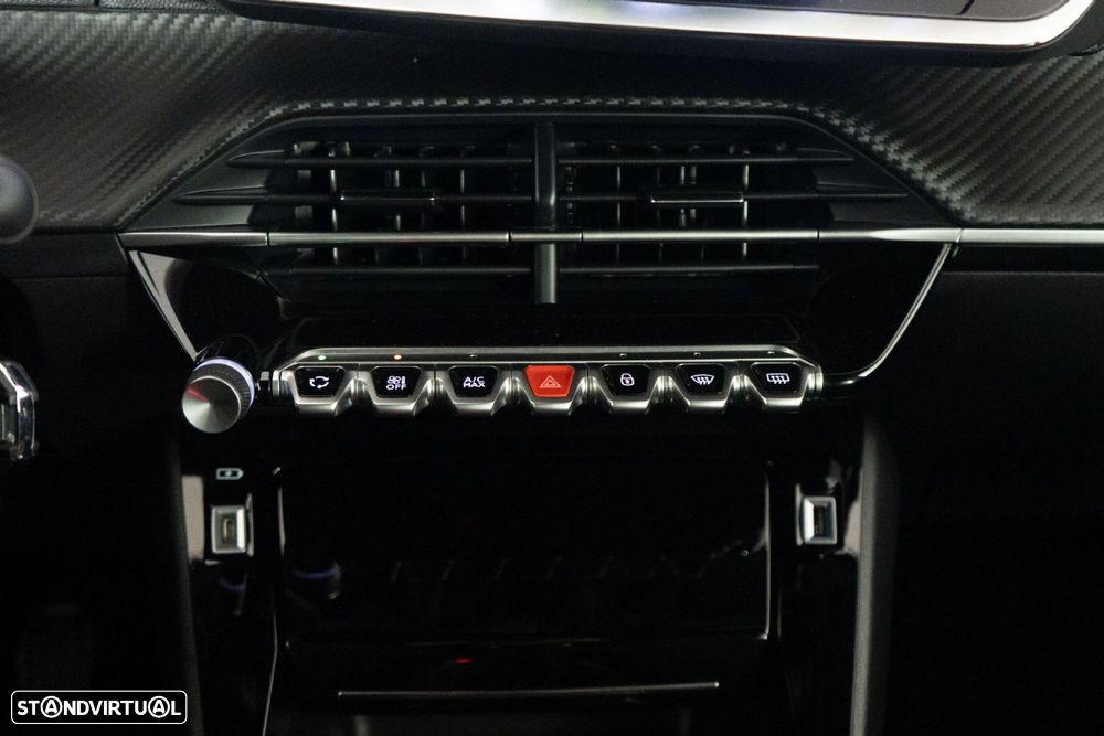 Peugeot 2008 1.2 PureTech Allure Pack - 24