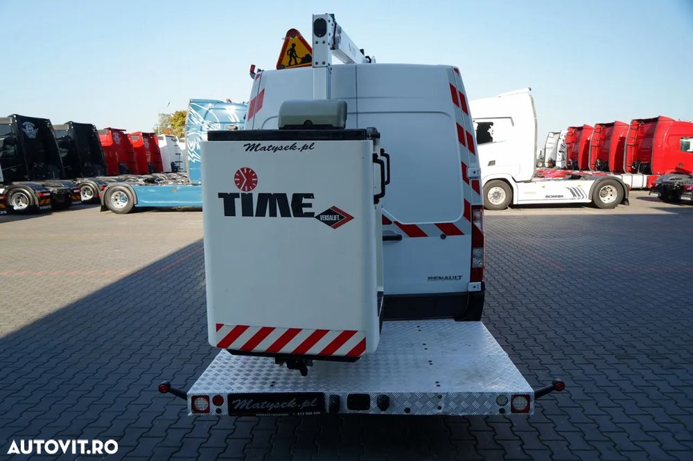 Renault MASTER / ELEVATOR BASIC - 10,5 m / TABLĂ + ELEVATOR / - 13