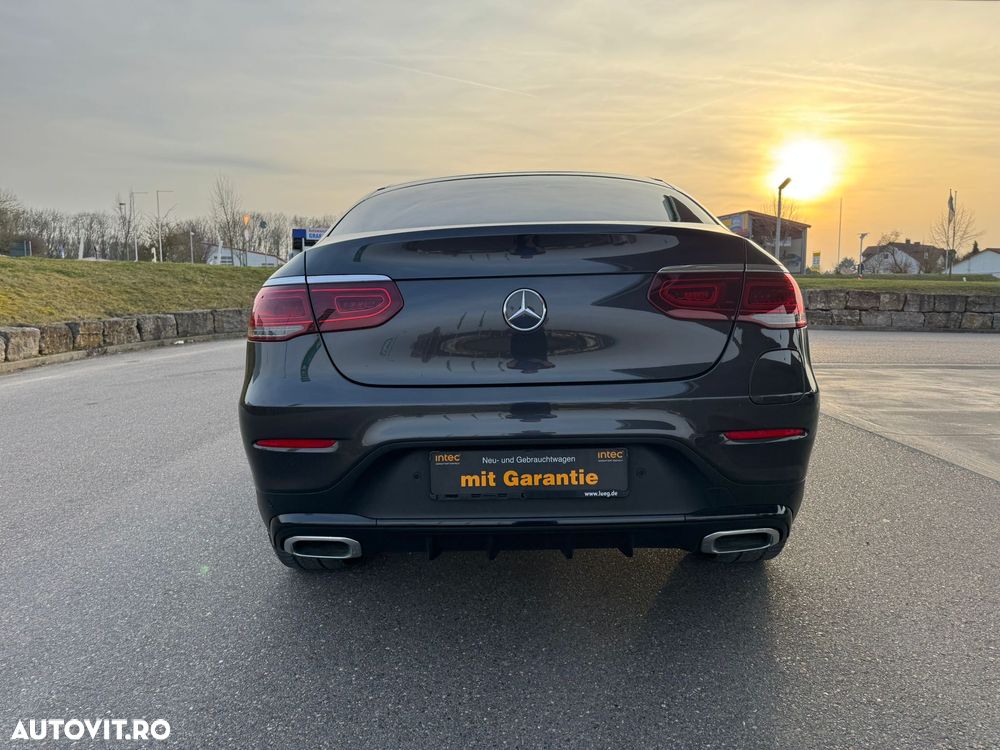 Mercedes-Benz GLC Coupe 350 e 4Matic 7G-TRONIC AMG Line - 25