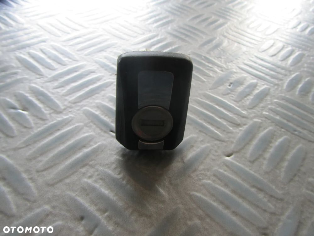 wkładka 1247604377 - 2