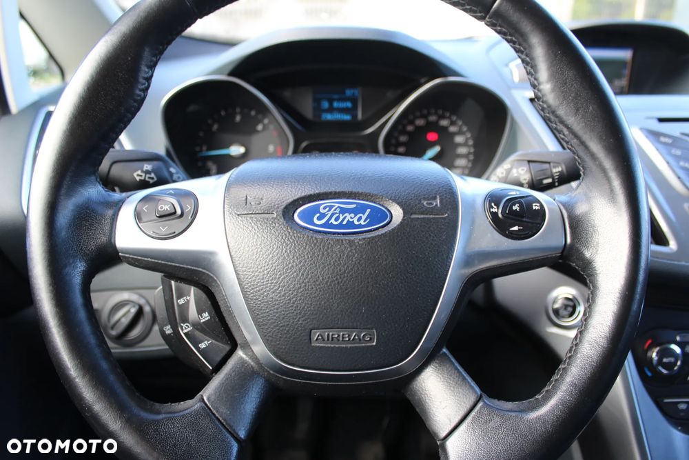 Ford Grand C-MAX - 19