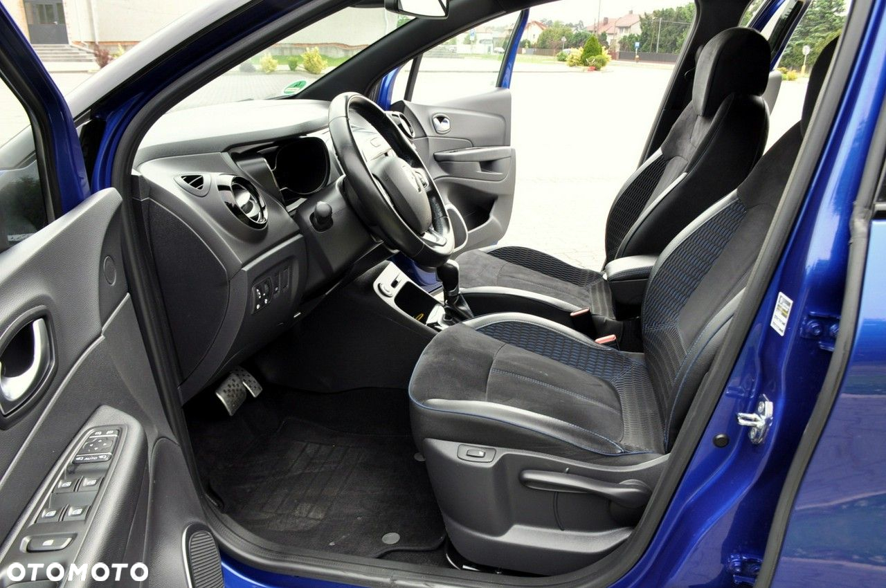 Renault Captur - 22