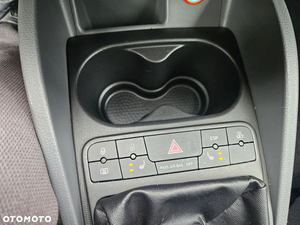 Seat Ibiza 1.4 16V Style - 15