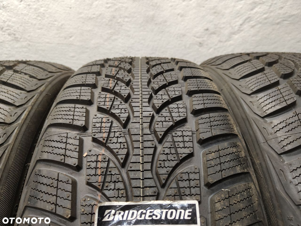 4x 215/45R20 95V XL Bridgestone Blizzak LM-32 - 4