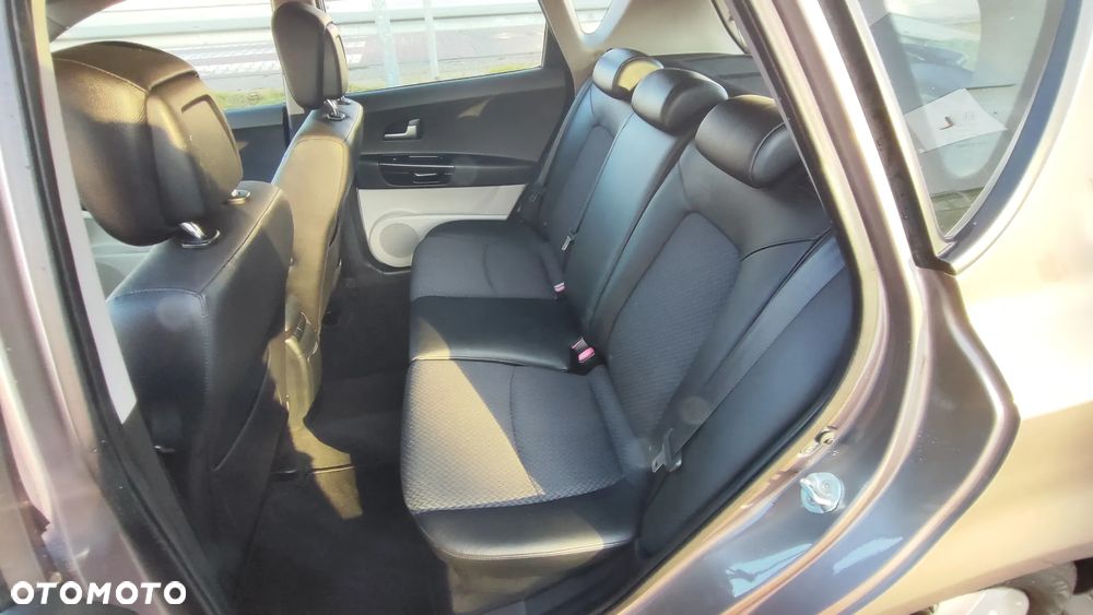 Kia Ceed 1.4 Comfort + - 8