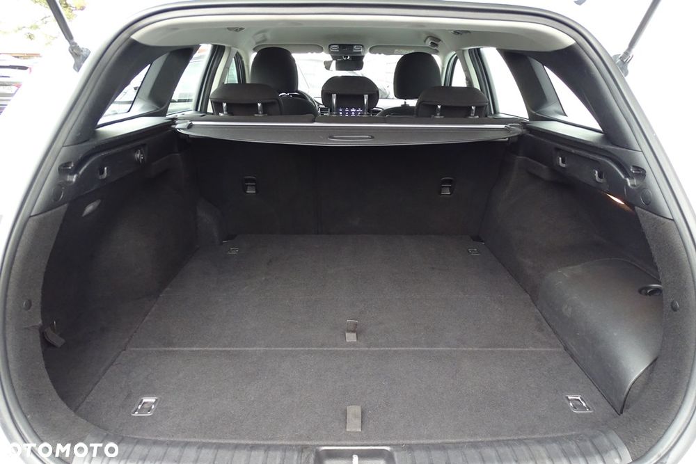 Kia Ceed - 24