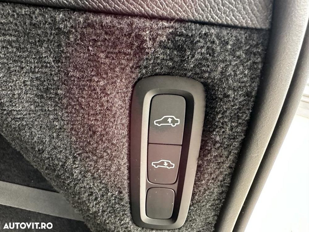 Volvo XC 90 T6 AWD Geartronic Inscription - 25