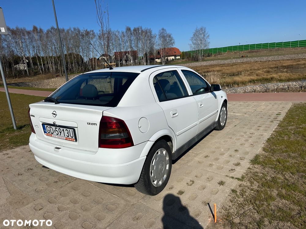 Opel Astra 1.7 DTI - 2