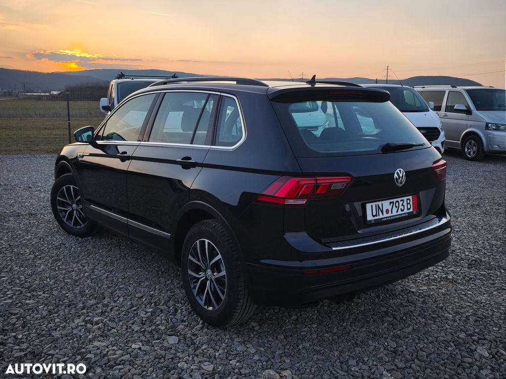 Volkswagen Tiguan 2.0 TDI SCR 4MOTION (BlueMotion Techn.) DSG Comfortline - 11