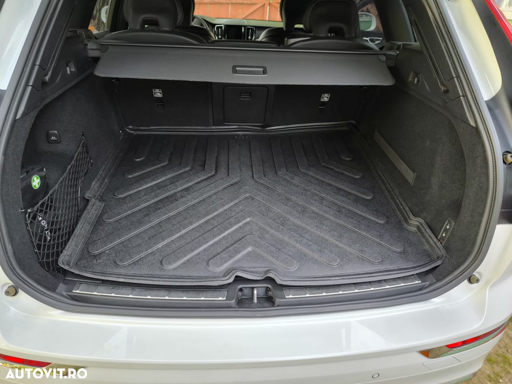 Volvo XC 60 B4 D AWD Geartronic Inscription - 16