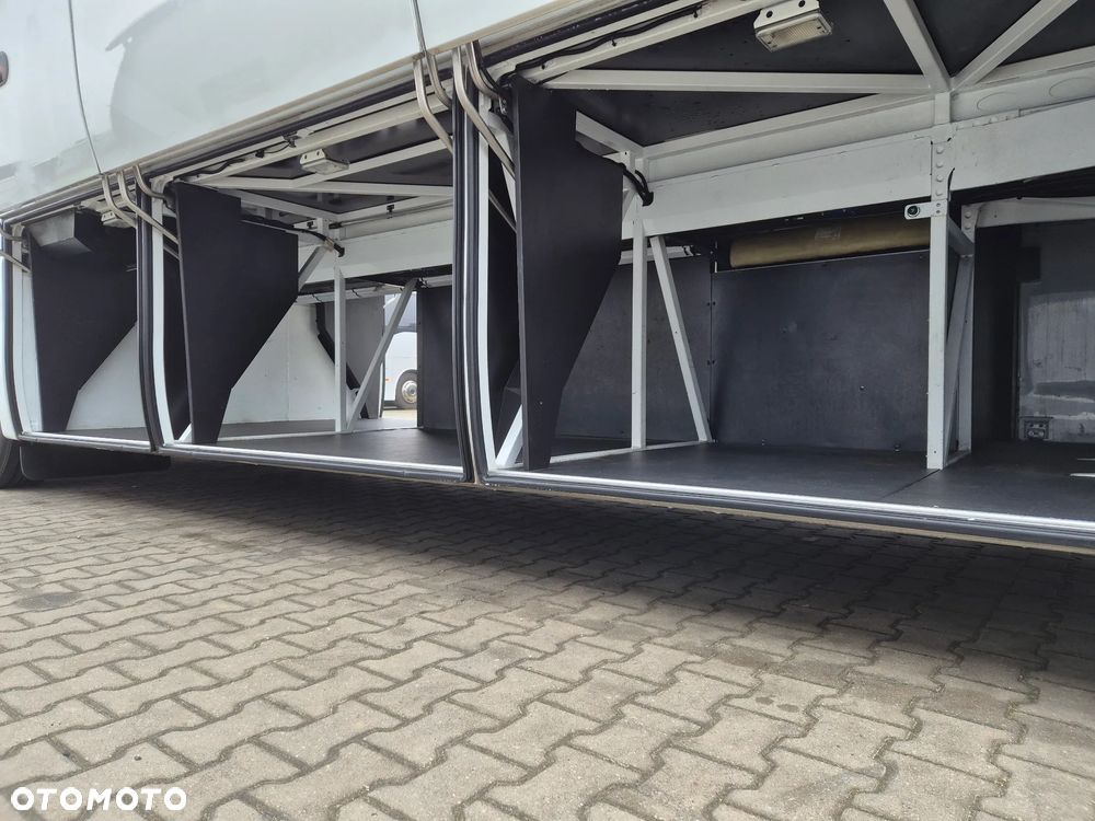 Irisbus MAGELYS / SPROWADZONY / MANUAL / EURO 5 / WC - 13