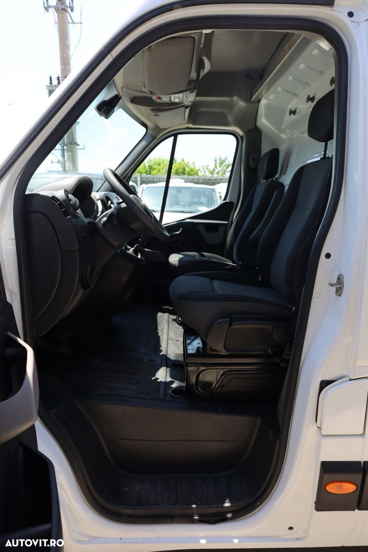Renault Master - 12