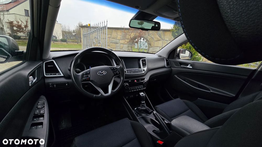 Hyundai Tucson 1.6 GDi 2WD Select - 12