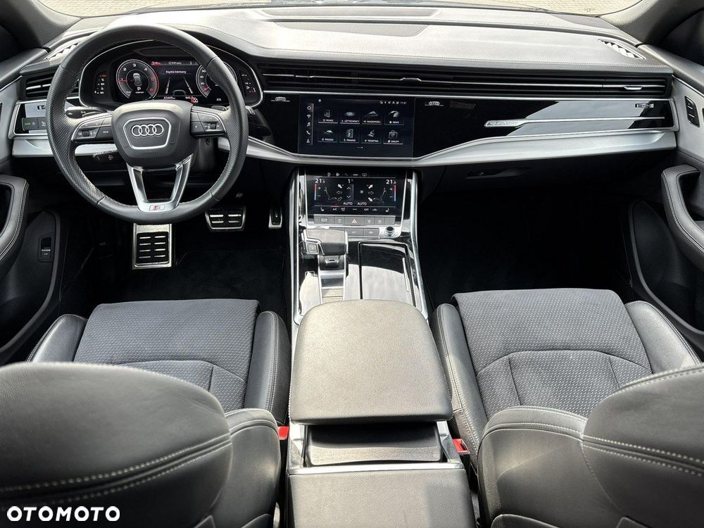Audi Q8 - 13