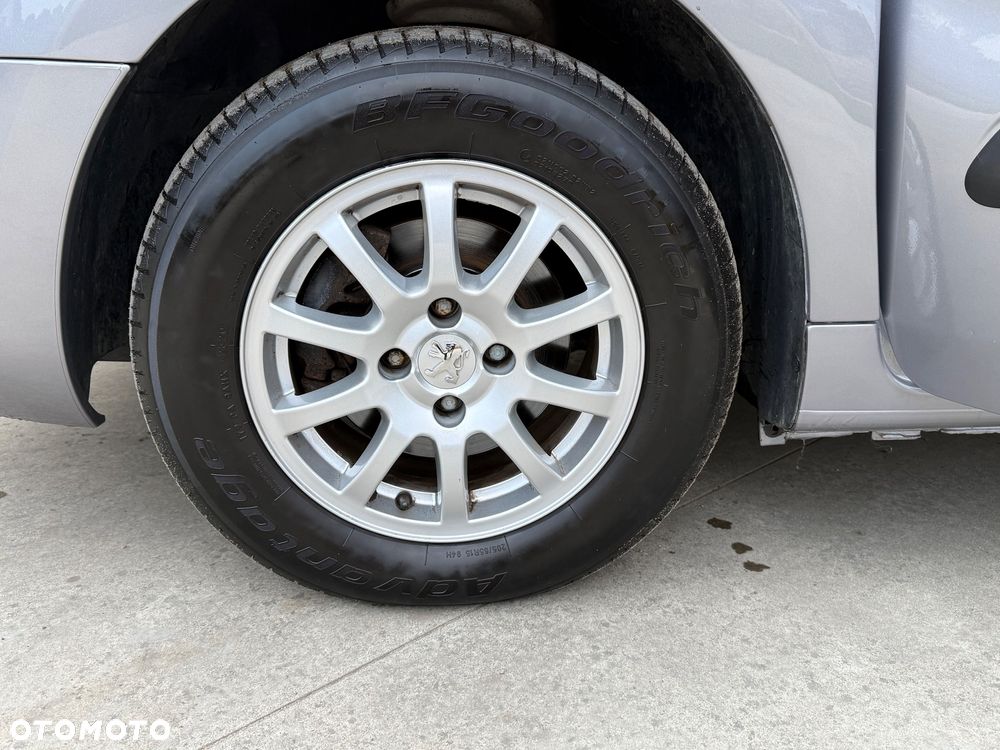 Peugeot Partner - 25