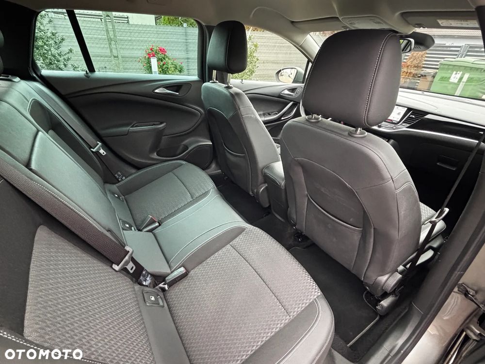 Opel Astra 1.6 D (CDTI) Start/Stop Sports Tourer Innovation - 12