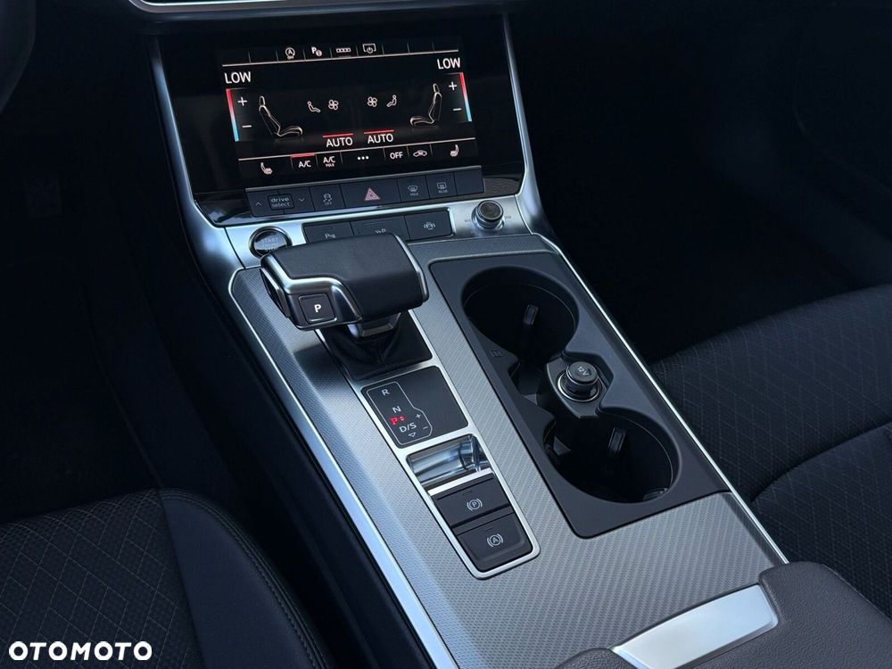 Audi A6 Avant - 25