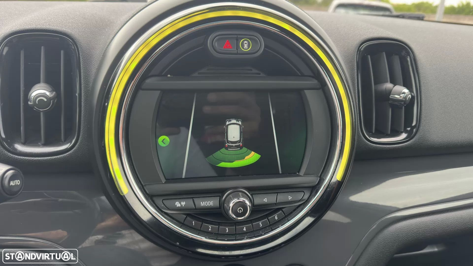 MINI Countryman One D - 11