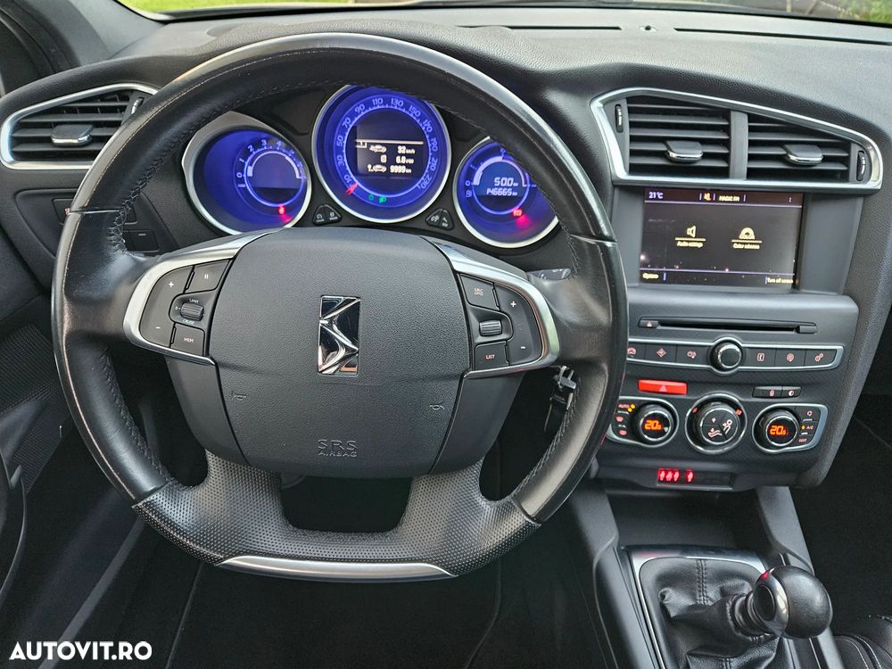 DS Automobiles DS 4 - 7