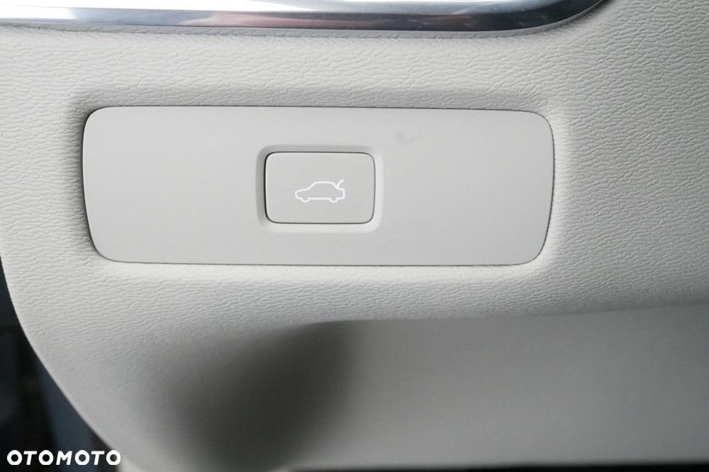 Volvo XC 60 - 18