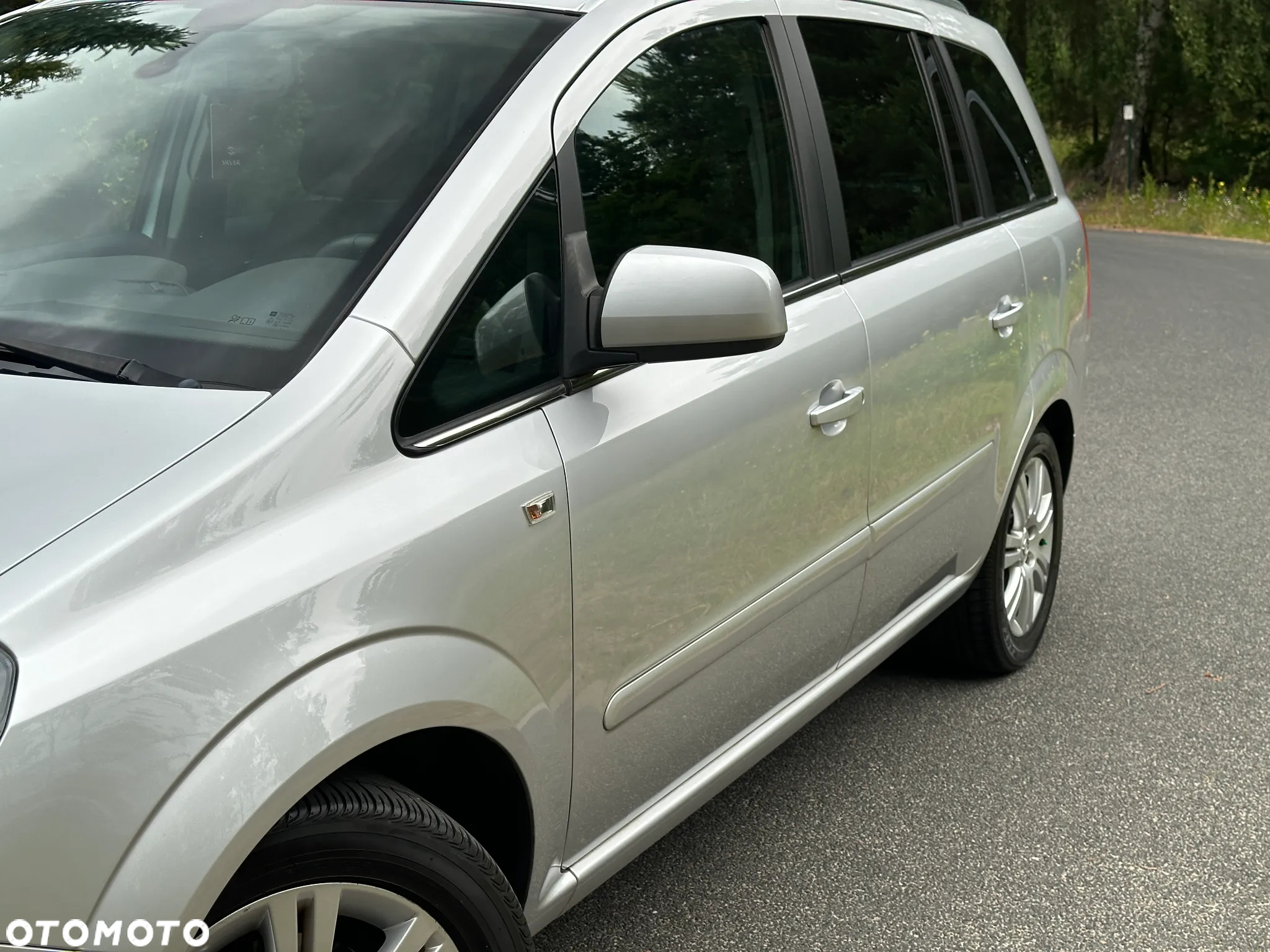 Opel Zafira 1.8 Cosmo - 10