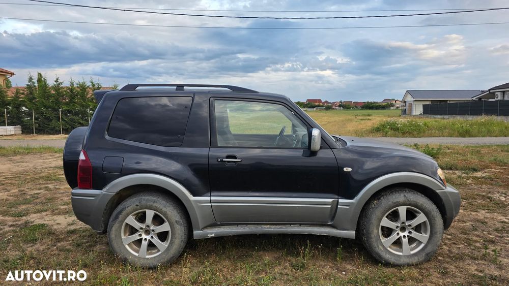 Mitsubishi Pajero 3.2 DI-D Automatik Dakar - 17