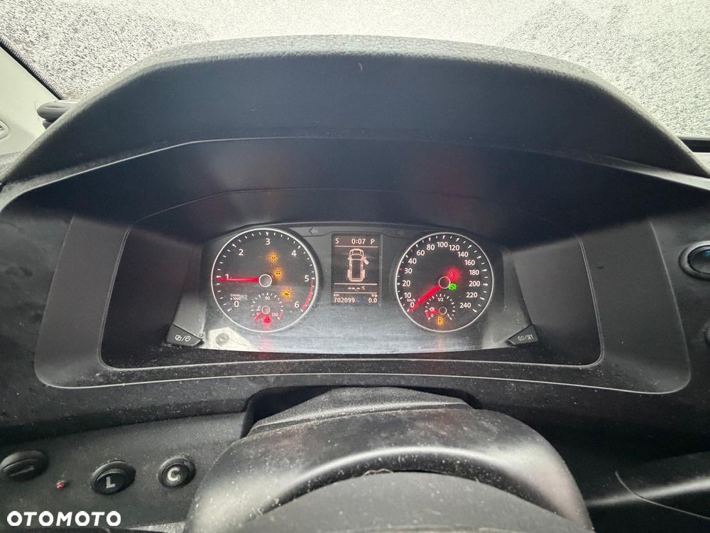 Volkswagen Transporter - 24