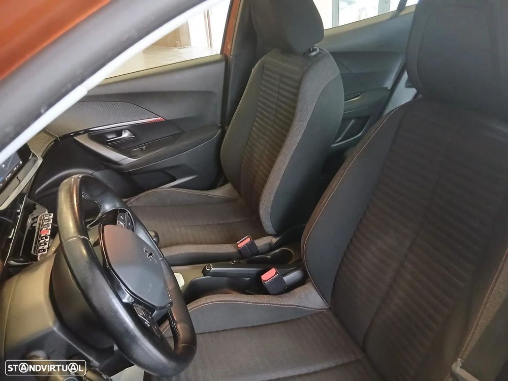 Peugeot 2008 1.2 PureTech Active Pack - 11