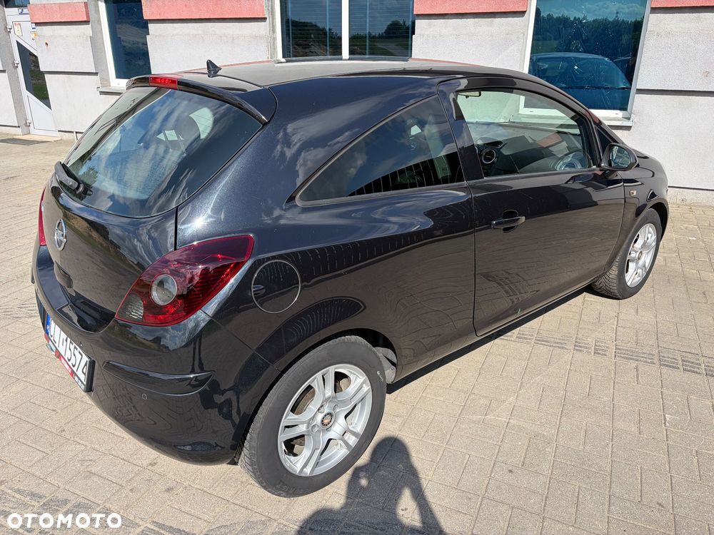 Opel Corsa 1.4 16V Graphite - 9