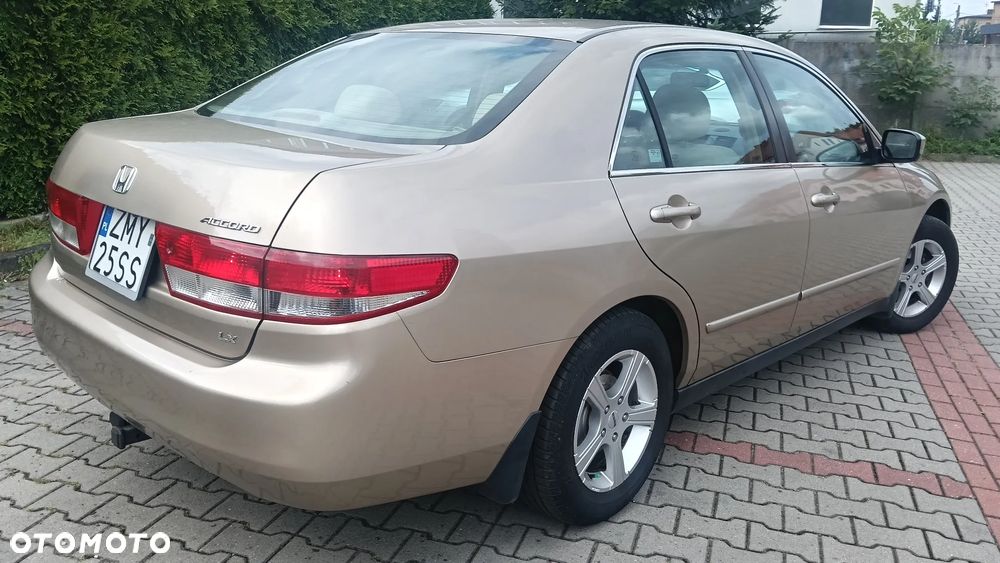 Honda Accord 2.4 LX - 8