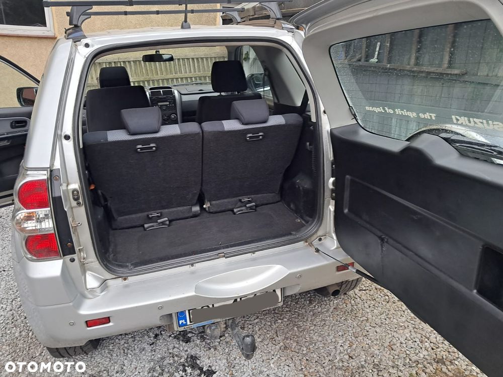 Suzuki Grand Vitara 1.9 DDiS - 8
