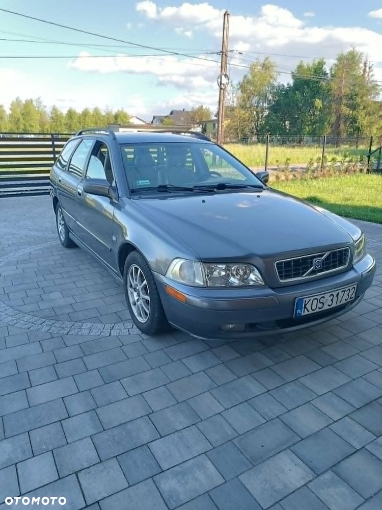 Volvo V40 - 1