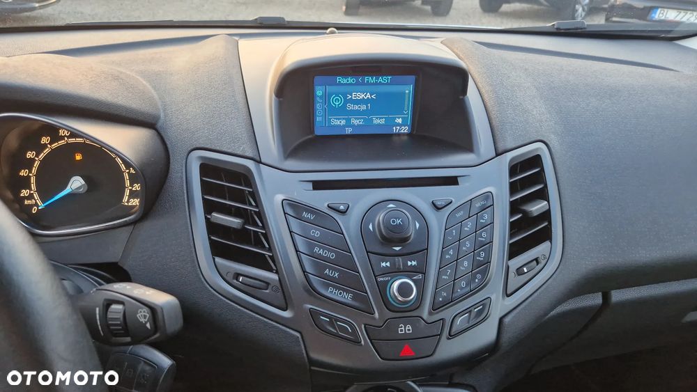 Ford Fiesta 1.0 Titanium - 12