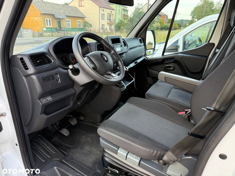 Renault Master - 13