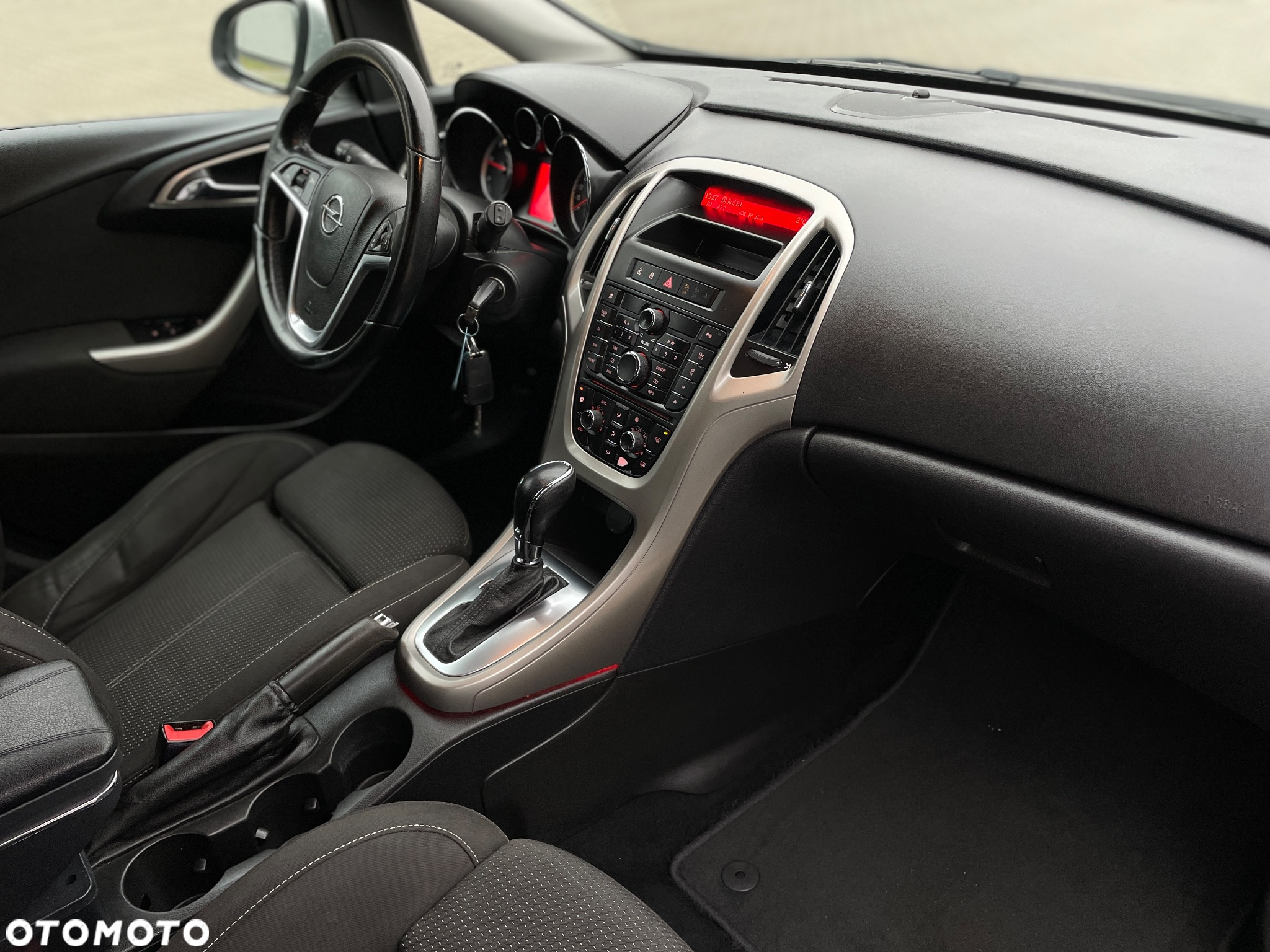 Opel Astra 2.0 CDTI DPF Automatik Active - 9