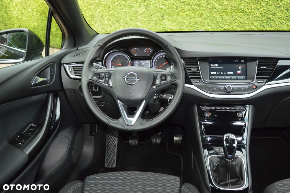 Opel Astra - 22