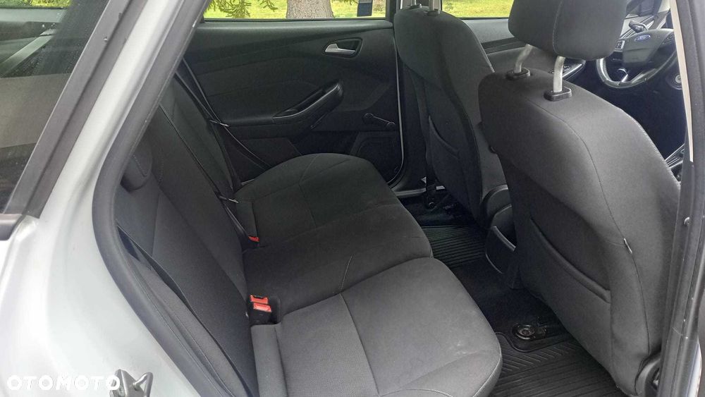Ford Focus 2016 photo 2