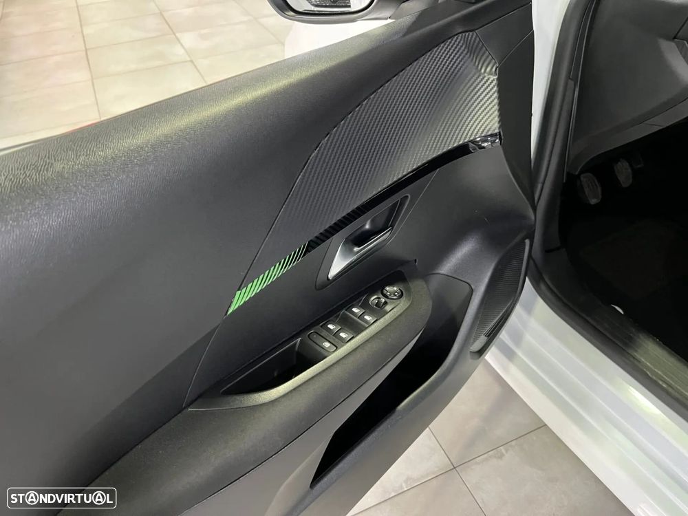 Peugeot 208 1.2 PureTech Active Pack - 23