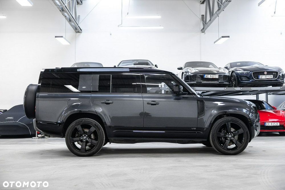 Land Rover Defender - 6