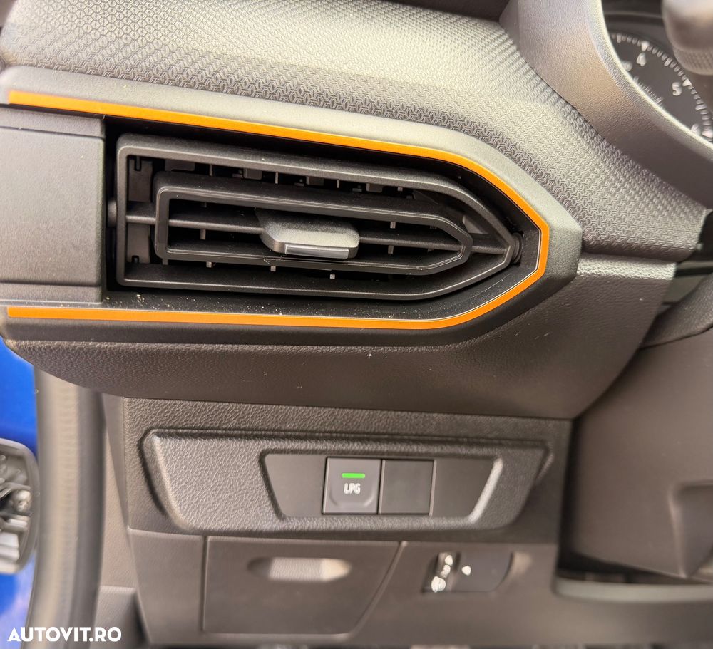 DACIA Sandero Stepway 2021 — imagine 18