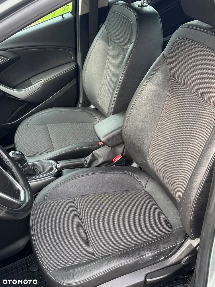 Opel Astra 1.7 CDTI DPF ecoFLEX Start/Stop Active - 9