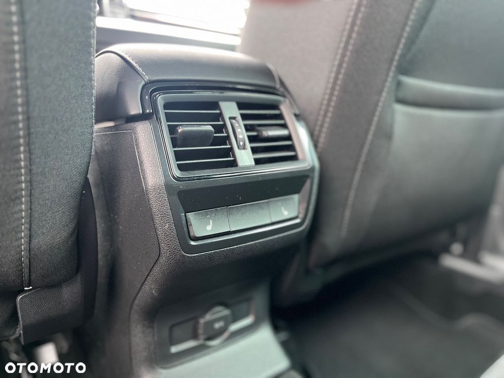 Skoda Karoq 2.0 TDI SCR 4x4 Sportline DSG - 21