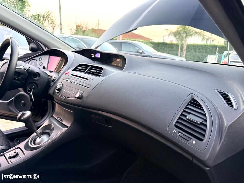 Honda Civic 1.4 i-VTEC Elegance - 59