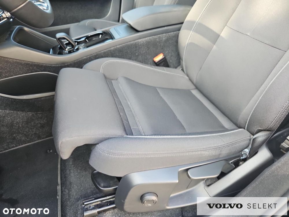 Volvo XC 40 - 22