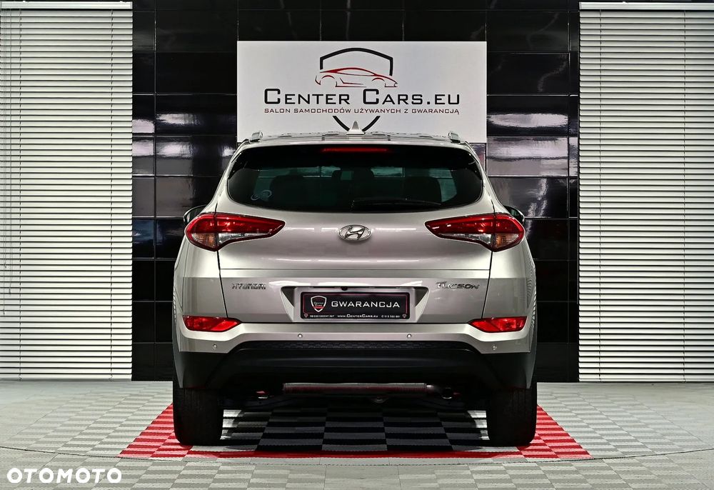 Hyundai Tucson 1.7 CRDI BlueDrive Style 2WD - 14